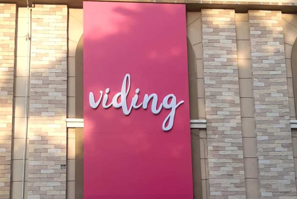 Custom Sign Production